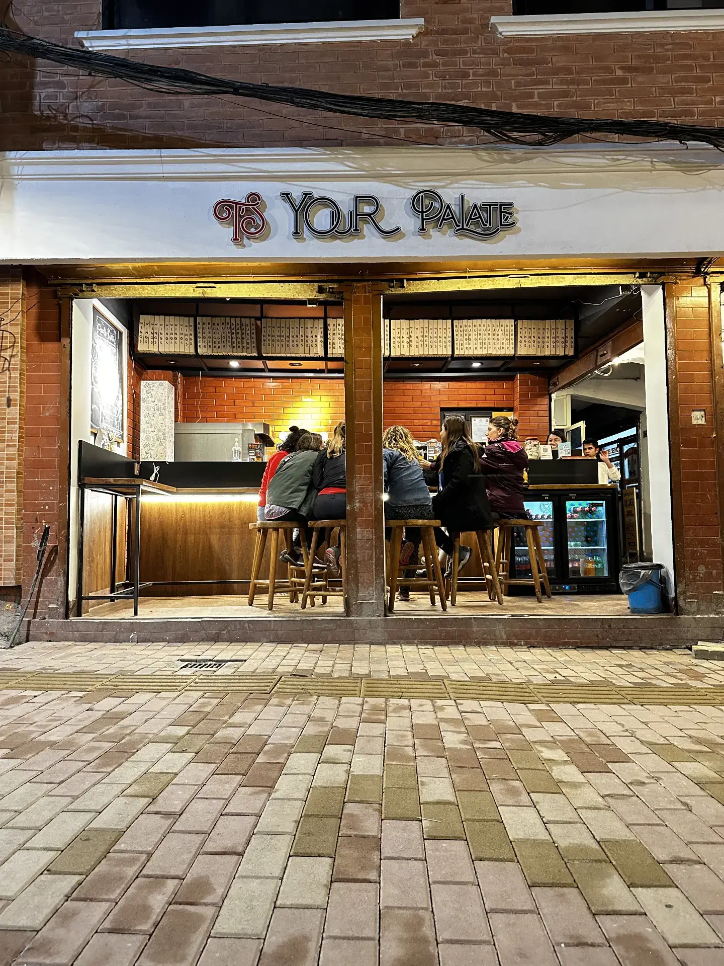 T’s Your Palate: Kathmandu’s Best Burger Haven on Z Street